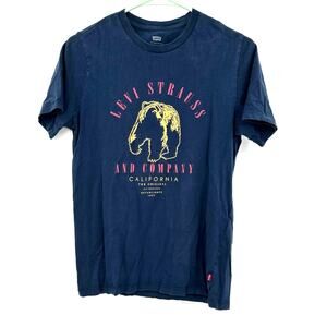 Levis Size XS Shirt Blue Bear Graphic Print Crew Neck Tee Casual Basic‎ Preppy